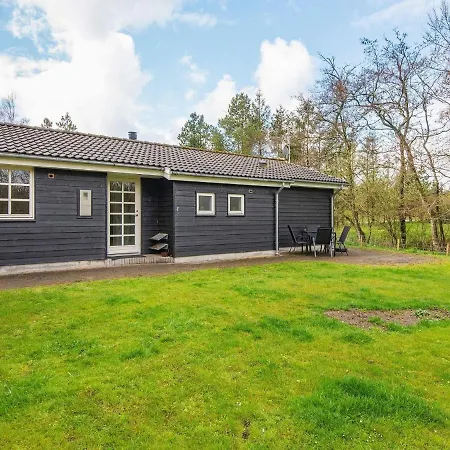 Casa de Férias Three-bedroom Holiday In 21 Oksbøl