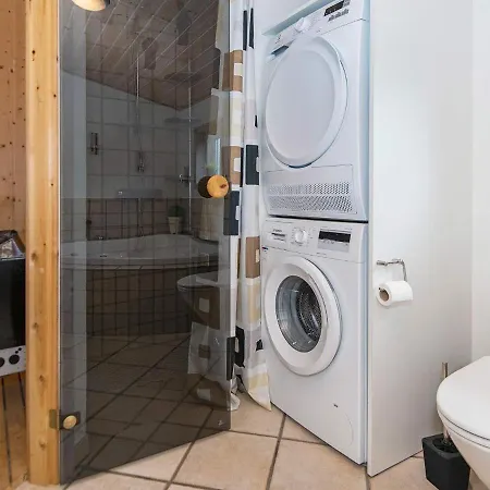 Three-bedroom Holiday In 21 * Oksbøl